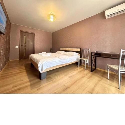 ApartPoltava Затишна квартира в новобудові, панорамний балкон, банківський чек