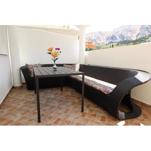 Appartement in Baška mit Eigener Terrasse