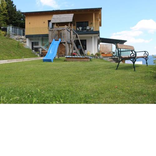 Appartement mit herrlichem Berg- und Seeblick