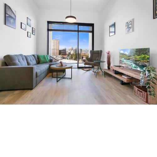 Apt w Downtown View & Garage Parking