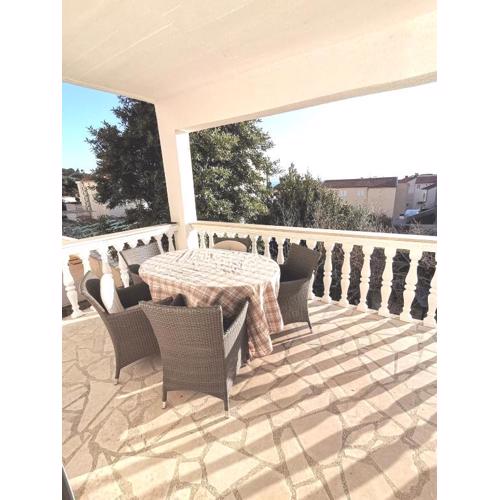 Apt White Idyll, 3 bedrooms, 3 bathrooms, terrace apt