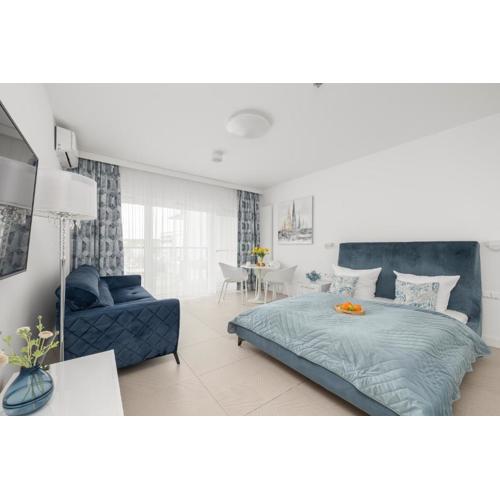 Aquamarina Prima Studio by the BEACH by Noclegi Renters
