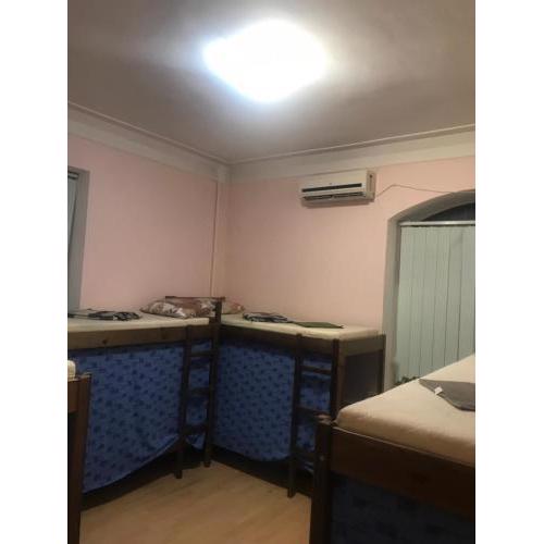 ArArAt-HOLOSIIVSKYI Hostel KYIV