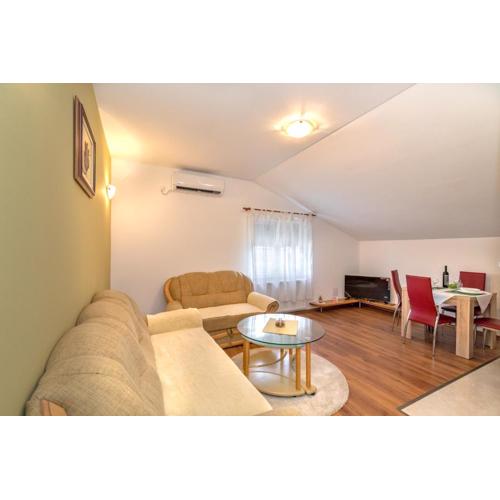 Arenta Apartments