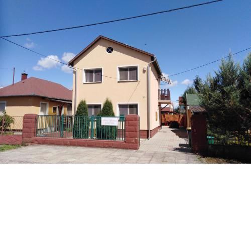 Arinza Apartman Vendégház