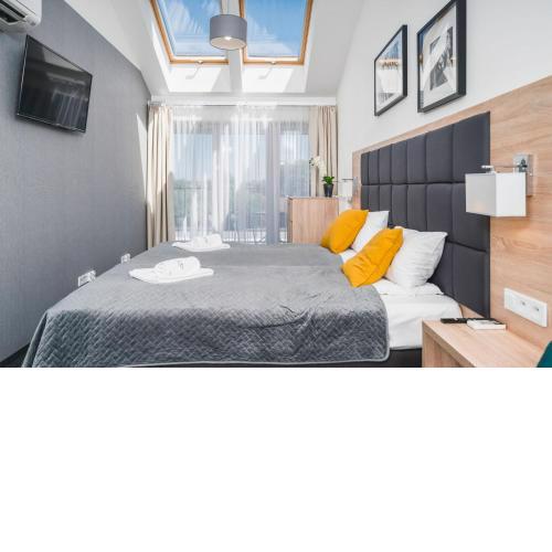 Aron Residence - by Upstairs