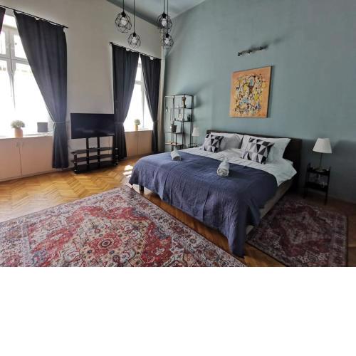 Astoria Downtown Apartment