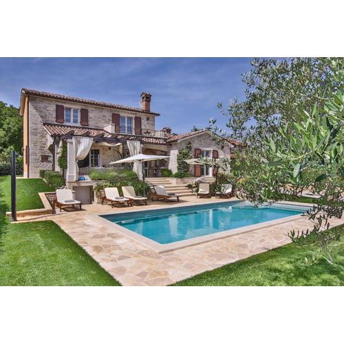 Atemberaubende Finca mit Bikes, Salzwasserpool, Meerblick, Spielplatz, Lounge-Bereich