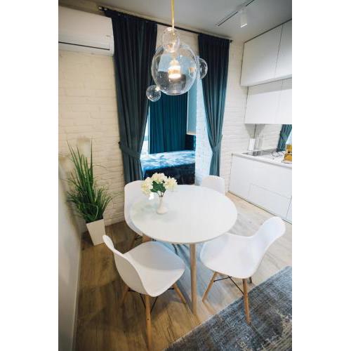 Atlant luxury Status Apart on Golovna навпроти ТЦ ДЕПОТ, WI FI 24 на 7