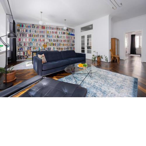 Atmospheric 1 Bedroom Apartment by Noclegi Renters