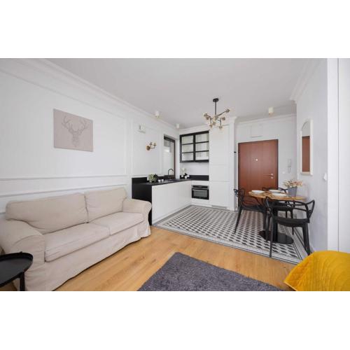 Atmospheric Studio with Terrace and Parking by Noclegi Renters