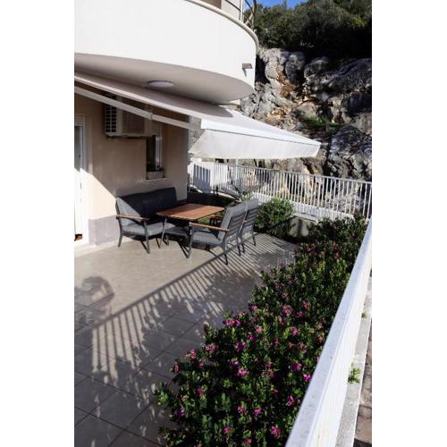Aurora Luxury Apartment