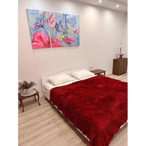 Новобуд Avalon Garden ПОРОХОВА street