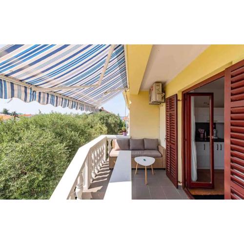 Awesome Apartment In Bibinje With Wifi