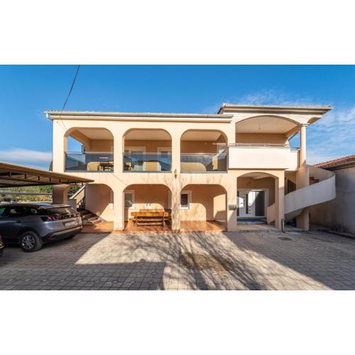 Awesome Apartment In Biograd Na Moru