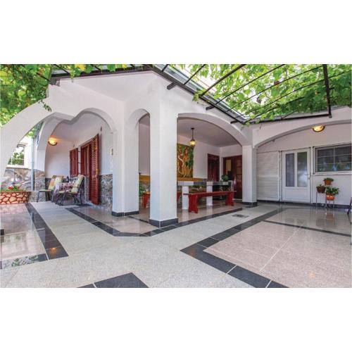Awesome Apartment In Crikvenica