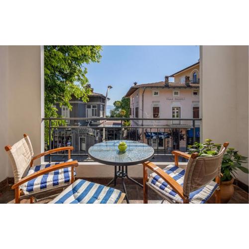 Awesome Apartment In Lovran With Wifi
