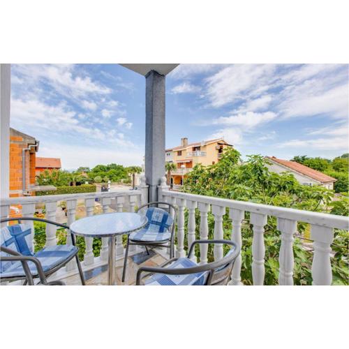 Awesome Apartment In Marsici With Wifi