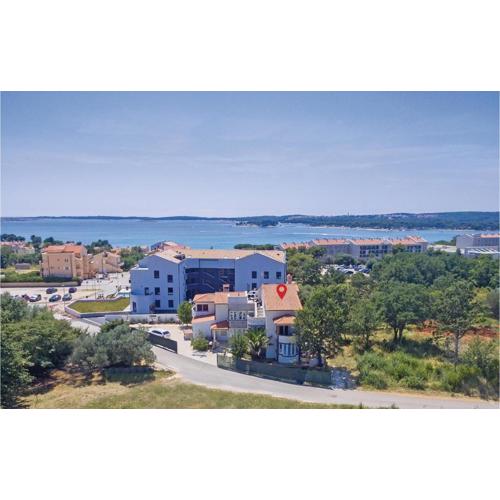 Awesome Apartment In Medulin With Wifi