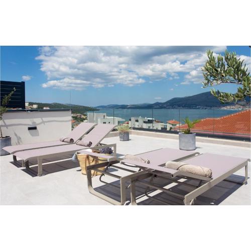 Awesome Apartment In Okrug Gornji