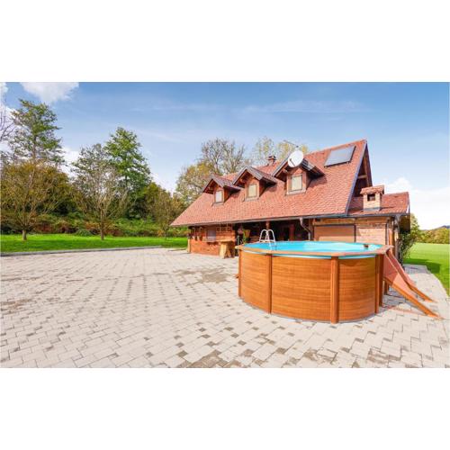 Awesome Home In Donja Stubica