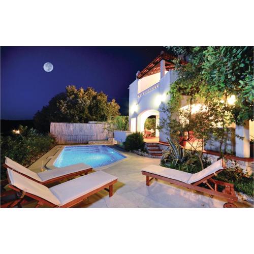 Awesome Home In Kanica