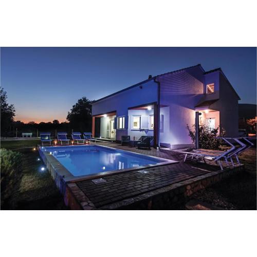 Awesome Home In Kastel Novi