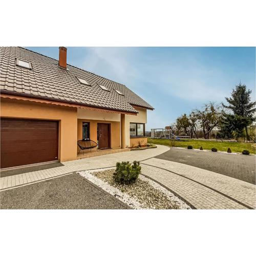 Awesome Home In Mragowo With Lake View