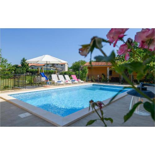 Awesome Home In Nedescina With Wifi