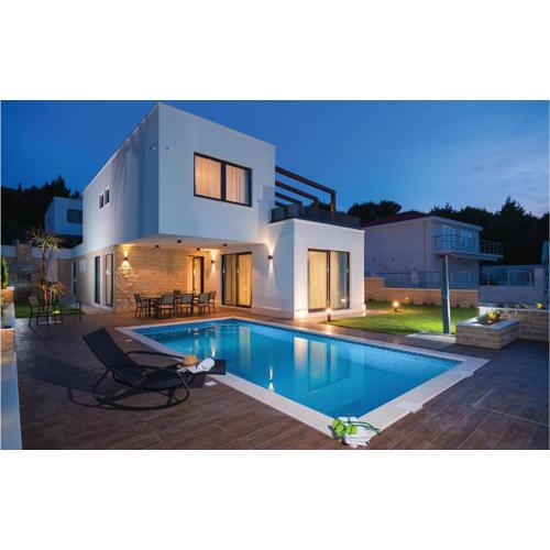 Awesome Home In Okrug Gornji With Sauna