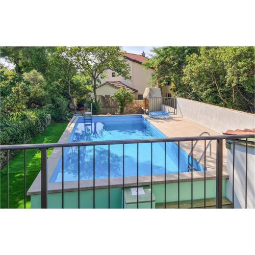 Awesome Home In Omisalj With Wi-Fi