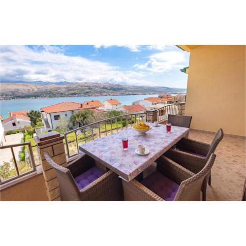 Awesome Home In Pag With Wifi
