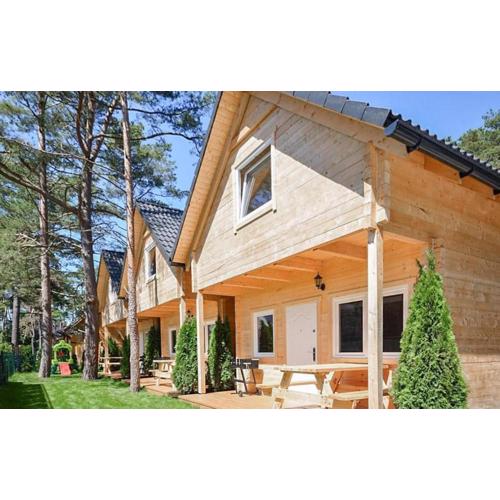 Awesome Home In Pobierowo With Wifi