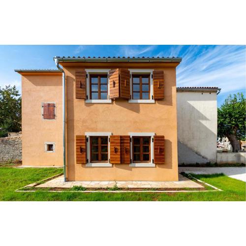 Awesome Home In Svetvincenat With Wifi
