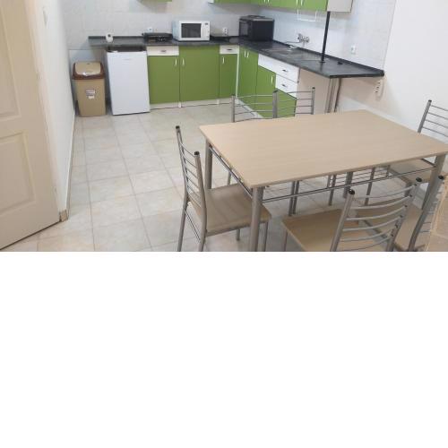 AZURE appartment