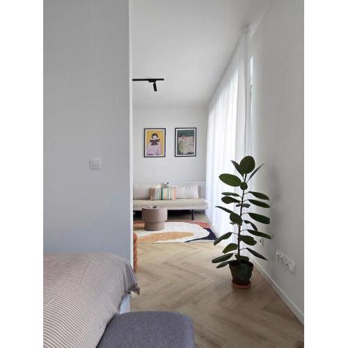 B14 studio apartment
