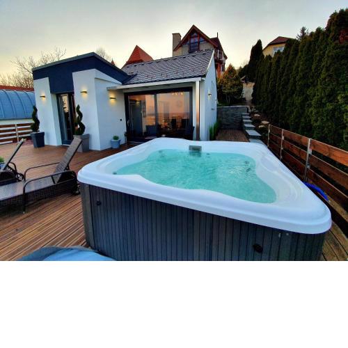 Bagoly Wellness Apartman