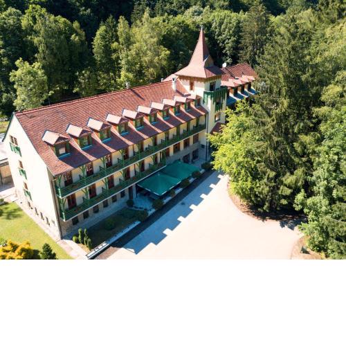 Bakony Hotel