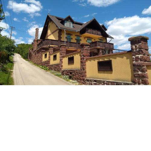 Balatoni Panoráma Villa