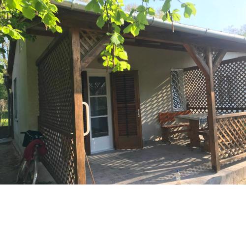 Balatonszemes small House