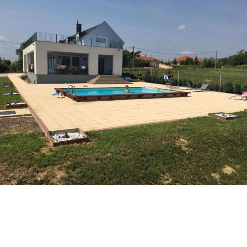 Balatonview - villa Myriam