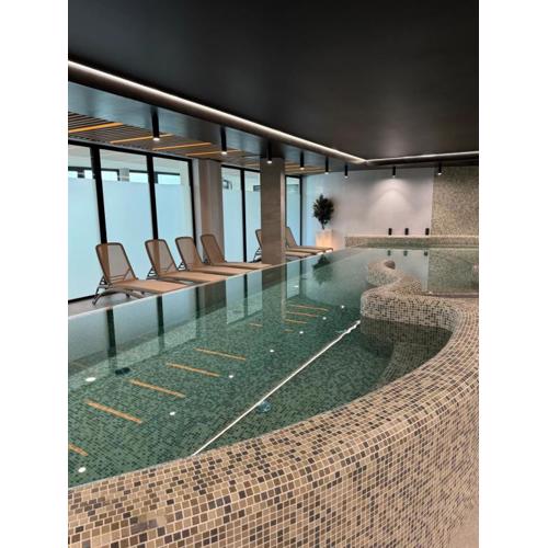 Baltic Waves Resort Luksusowy apartamnet z basenem i parkingiem