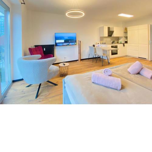 BaMo Studio - city living downtown