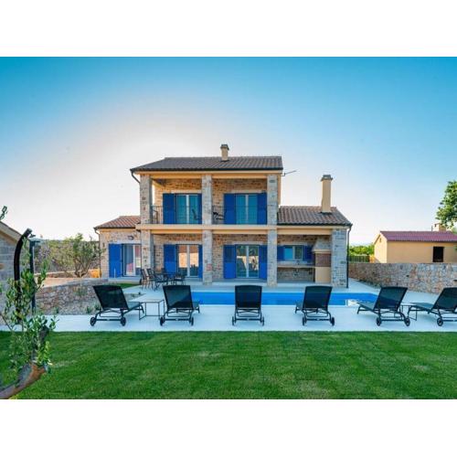 Banovi Comfortable holiday residence