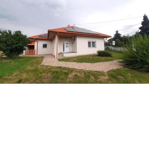Barlang utca Villa
