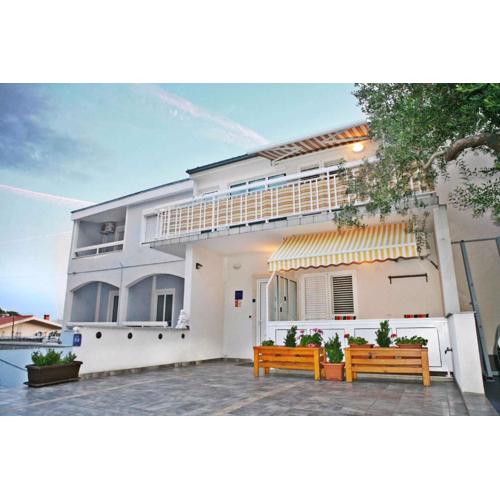 Baska Voda Apartment 7