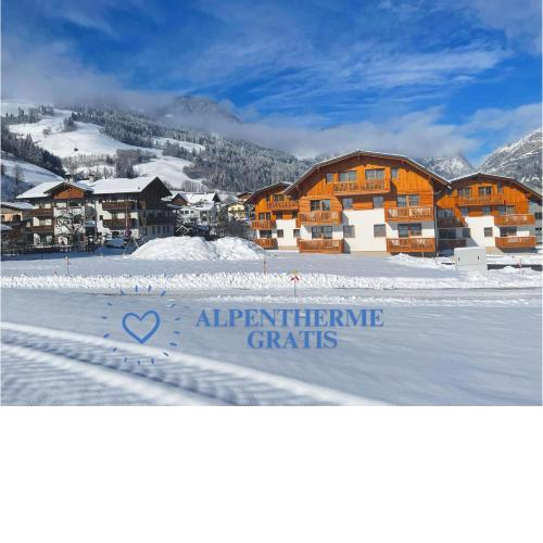 Bauernhofhotel "die Unterbergerin" - Zimmer mit Frühstück und Ferienwohnungen in Gastein mit GRATIS Thermeneintritt