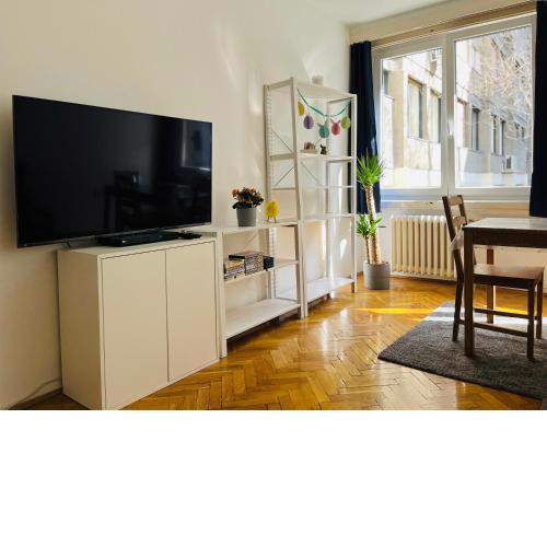 Bauhaus flat in amazing location