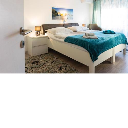 Baum Apartments