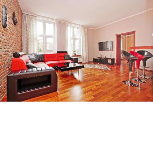 BaySide Apartments MainCity